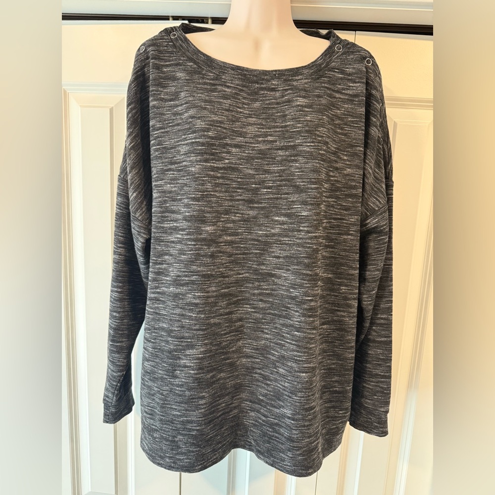 Maurices black crewneck sweatshirt womens xxl